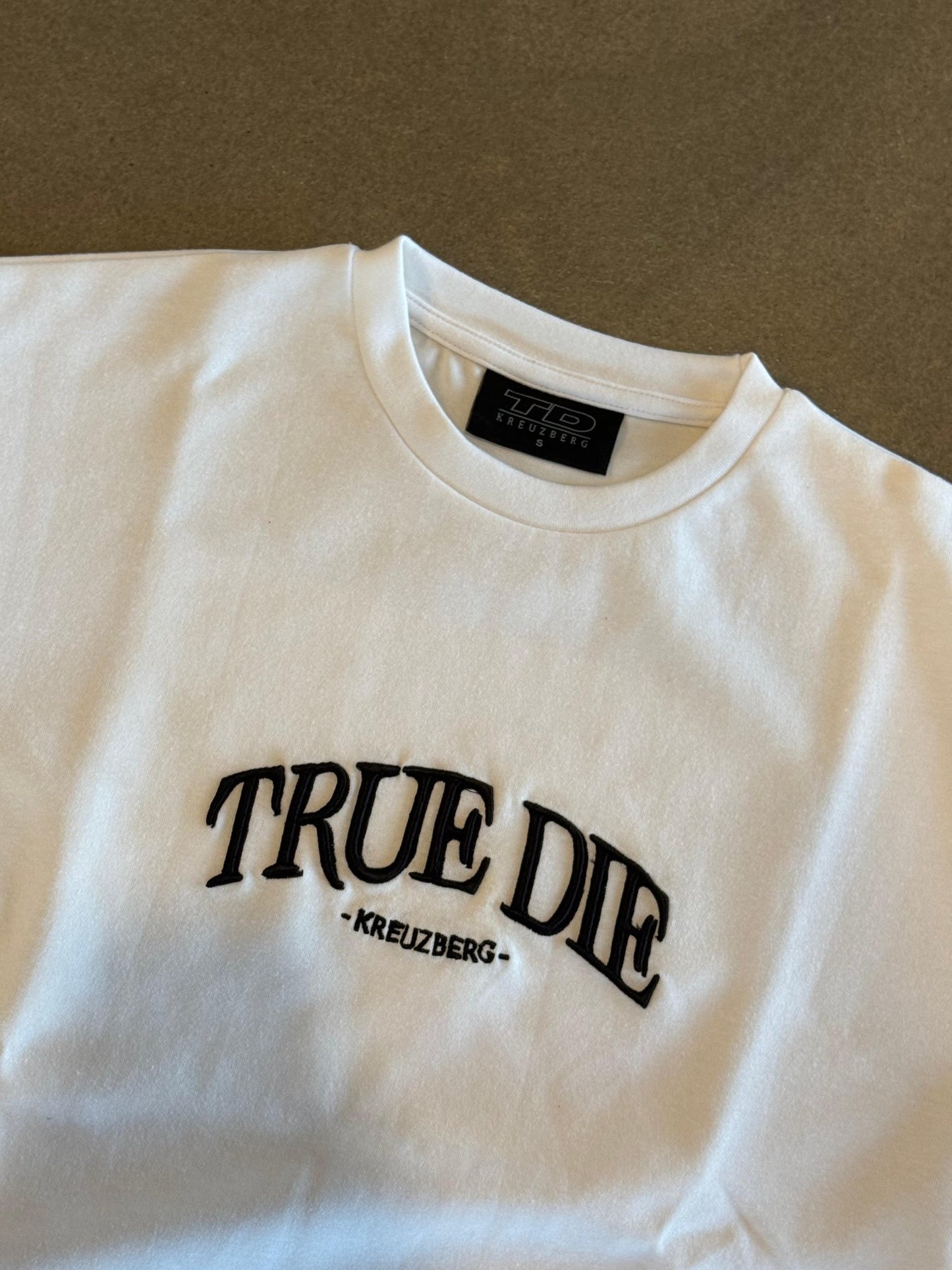 Straße Tshirt - True Die 361